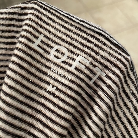 Ann Taylor: LOFT stripped tee - Picture 3 of 3